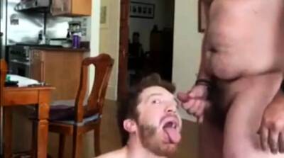 Same twink loves getting facials from three more buddies - drtuber