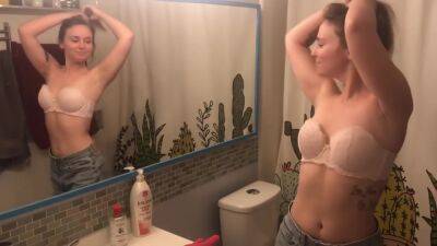 Horny Girl Watch Me Fuck Myself In The Shower - hclips