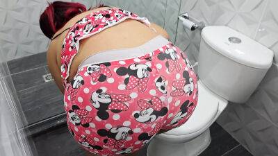 Pov Blowjob - My stepmom sucks my dick in the bathroom - sunporno.com - Usa
