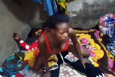 A Real African Couple Gets Wet In The Bedroom - upornia